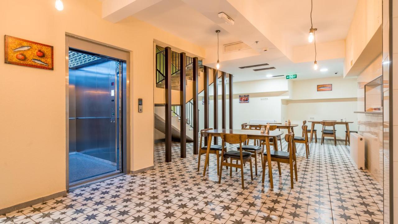 Green Inn Тбілісі Екстер'єр фото
